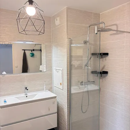 Appartement Maison Chaleureuse Puteaux